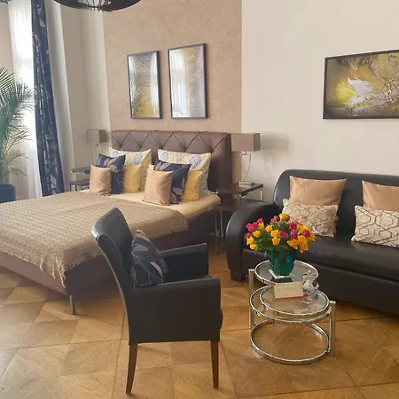 Boutique Hotel Mittendrin Berlin-2